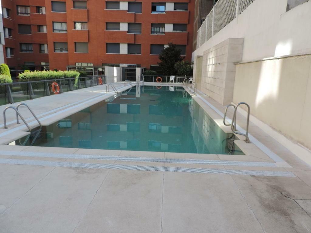 Retiro Apartment Madrid Bagian luar foto